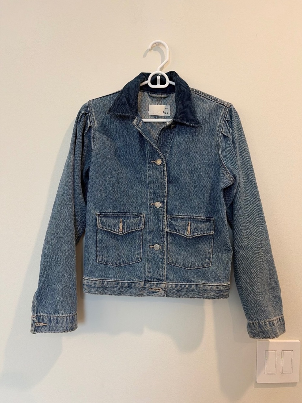Aritzia Wilfred Free Denim Jacket with Contrast Corduroy Collar | XS Womens